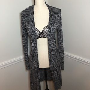 🔥 3/$20. Sweater cover up with pockets